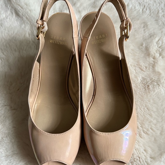 Stuart Weitzman nude patent wedge - Picture 2 of 11